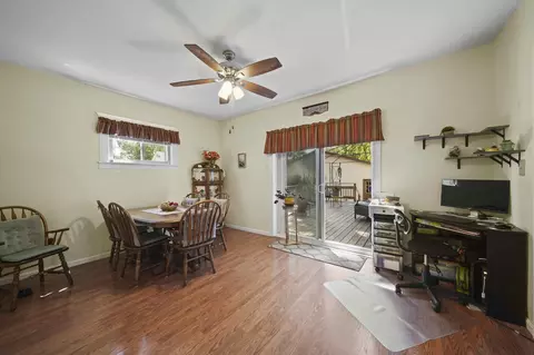 Dining - 407 Hague Ave, Jackson, MI 49203 photo 1 of 3