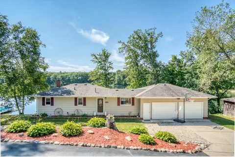 2331 Deer Lake Rd, Harrison, MI 48625