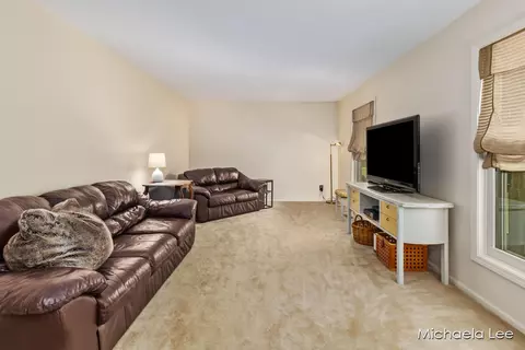 1001 Boynton Ave SE, Ada, MI 49301 photo 7