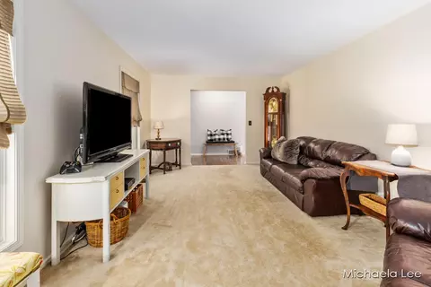 1001 Boynton Ave SE, Ada, MI 49301 photo 8