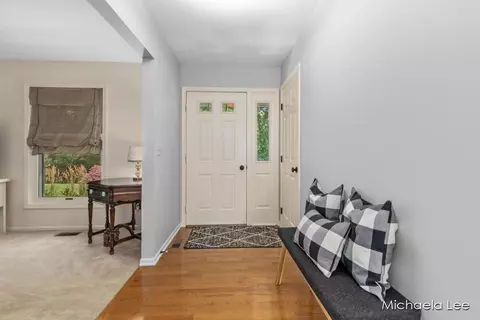 1001 Boynton Ave SE, Ada, MI 49301 photo 6