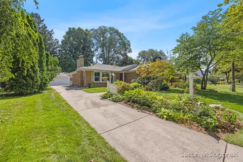 2518 Lafayette Ave NE, Grand Rapids, MI 49505