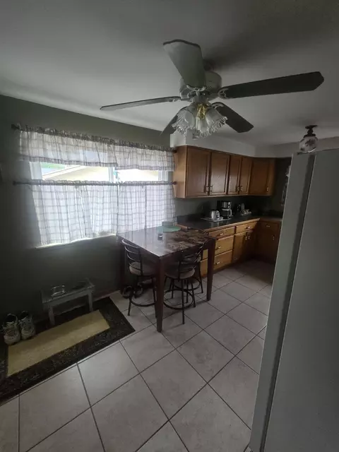 16430 Brandt St, Romulus, MI 48174 photo 12