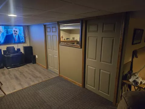 16430 Brandt St, Romulus, MI 48174 photo 30