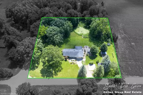 7041 Ingalls Rd, Belding, MI 48809 photo 5