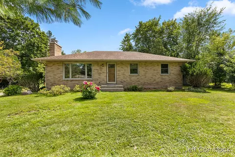 1390 Leffingwell Ave NE, Grand Rapids, MI 49525