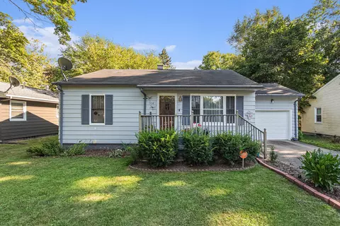 514 S Ottawa Rd, Benton Harbor, MI 49022