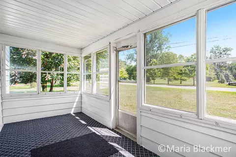 241 S King St, Lyons, MI 48851 photo 6