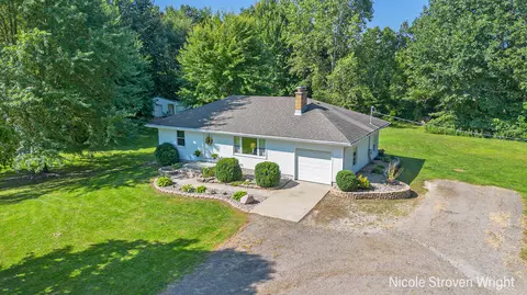 23055 Harrisburg Rd, Conklin, MI 49403