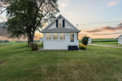 10320 S Us Highway 27, Dewitt, MI 48820 photo 2