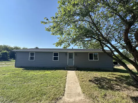 1282 122nd Ave, Hopkins, MI 49328