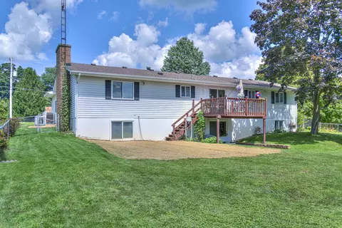 3101 John Glenn Dr, Jackson, MI 49201 photo 3