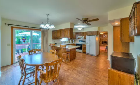 3101 John Glenn Dr, Jackson, MI 49201 photo 9