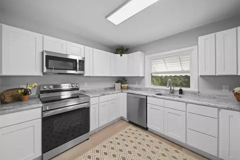 525 Saint Clair Ave, Jackson, MI 49202 photo 14