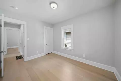 525 Saint Clair Ave, Jackson, MI 49202 photo 17