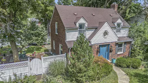 1701 E Stadium Blvd, Ann Arbor, MI 48104 photo 2