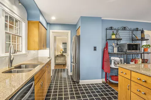 1701 E Stadium Blvd, Ann Arbor, MI 48104 photo 10