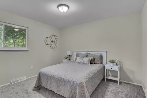 619 E Monroe St, Jackson, MI 49202 photo 12