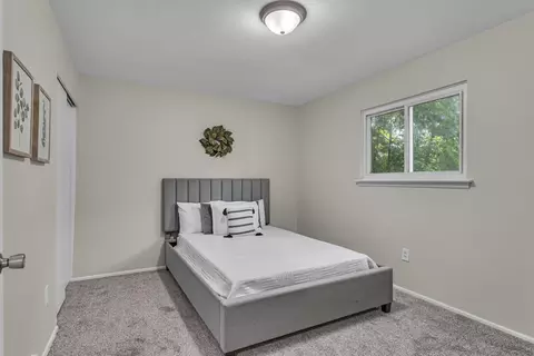 619 E Monroe St, Jackson, MI 49202 photo 9
