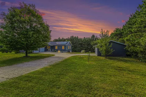 770 Marsh Rd, Plainwell, MI 49080 photo 3