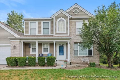2143 Drew Dr NE, Belmont, MI 49306