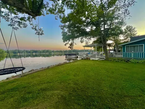 9947 Oak St, Montgomery, MI 49255 photo 6
