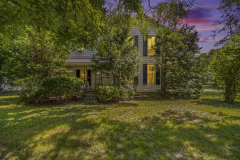 415 Russell St, Middleville, MI 49333