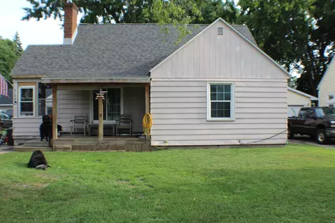 117 Lemyra St SE, Grand Rapids, MI 49548