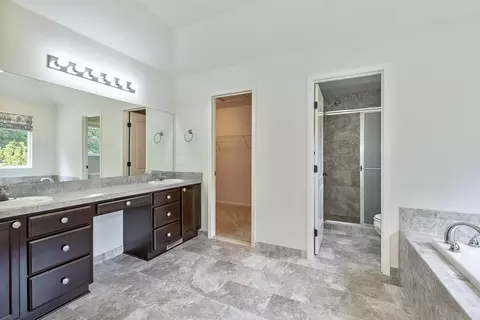 Bath - 5764 Libby Ct, Dexter, MI 48130 photo 2 of 8