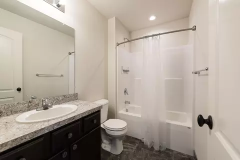 Bath - 5764 Libby Ct, Dexter, MI 48130 photo 7 of 8