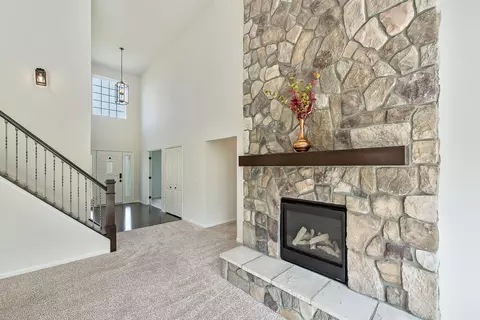 Living - 5764 Libby Ct, Dexter, MI 48130 photo 4 of 7