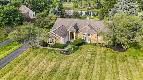 5906 Bellwether Dr, Saline, MI 48176