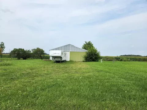 1007 E Juddville Rd, Owosso, MI 48867 photo 2