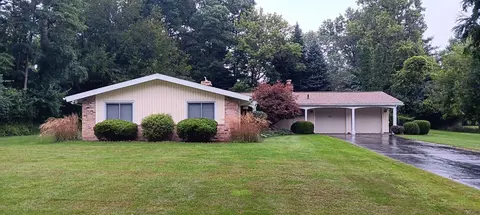 1844 N Walmont Rd, Jackson, MI 49203