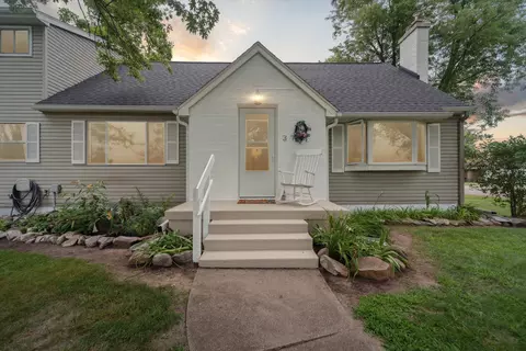 37 Woodrow Ave S, Battle Creek, MI 49015