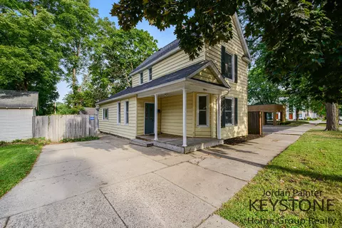 15 Gunnison Ave SW, Grand Rapids, MI 49504