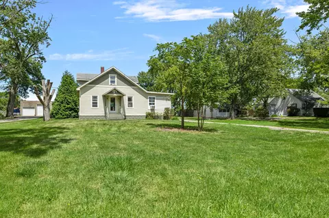 6671 Kruger Rd, Three Oaks, MI 49128