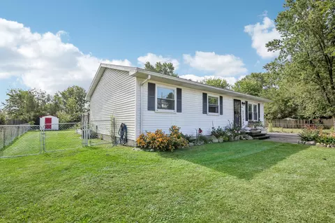 1029 Bashaw St, Monroe, MI 48161 photo 2