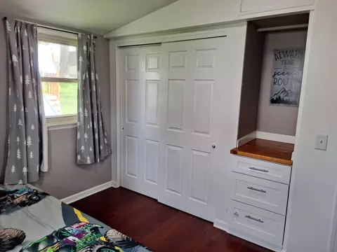 2012 Hoeft Dr, Commerce Twp, MI 48390 photo 17