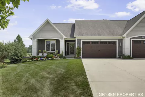 6466 Andres Xing #16, Grandville, MI 49418