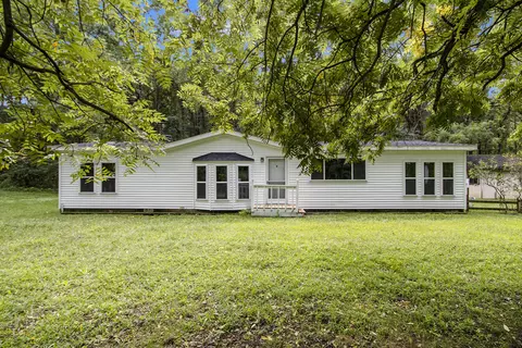 31323 Brandywine Rd, Gobles, MI 49055