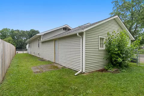207 E Mcdevitt Ave, Jackson, MI 49203 photo 39