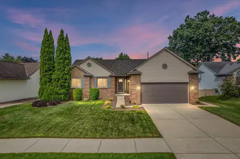 9173 Stonehouse Ave, Livonia, MI 48150
