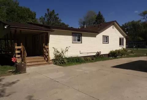 8230 Cogswell St, Romulus, MI 48174 photo 5