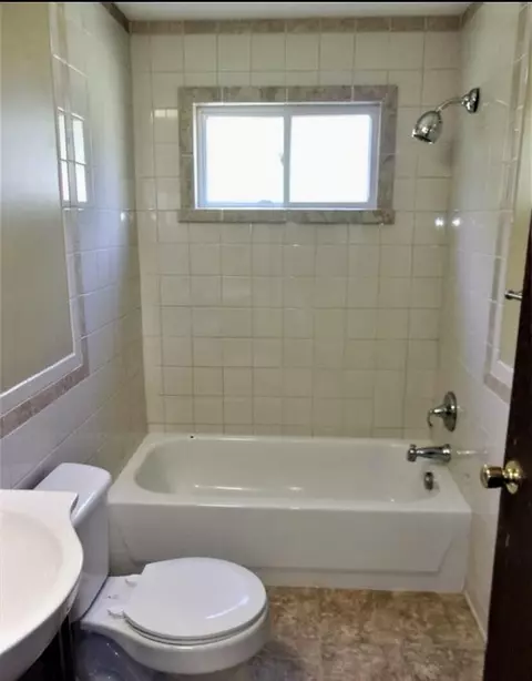 8230 Cogswell St, Romulus, MI 48174 photo 35