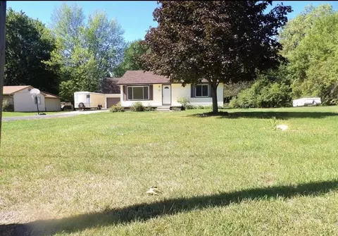 8230 Cogswell St, Romulus, MI 48174 photo 2
