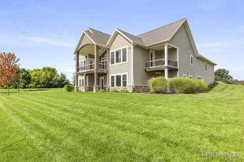 1866 Sunset Dr, Dorr, MI 49323 photo 38