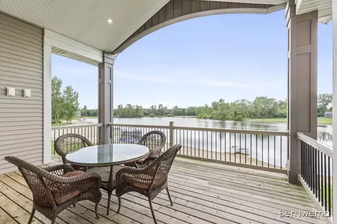 1866 Sunset Dr, Dorr, MI 49323 photo 19