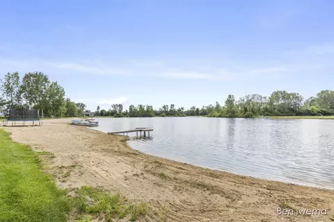 1866 Sunset Dr, Dorr, MI 49323 photo 44
