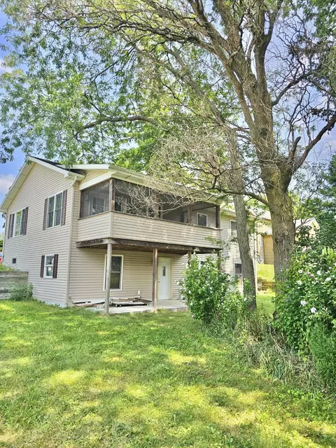 6590 E Berrien St, Eau Claire, MI 49111 photo 2